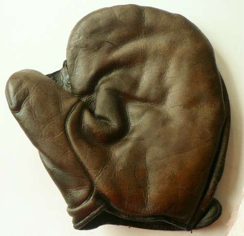 Spalding Fielders Mitt Brown Front